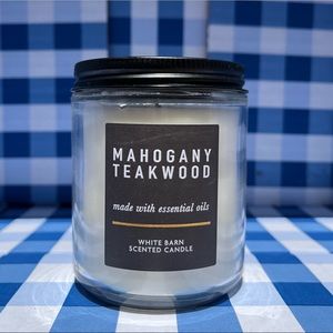 Mahogany Teakwood Single Wick Bath & Body Works Candle